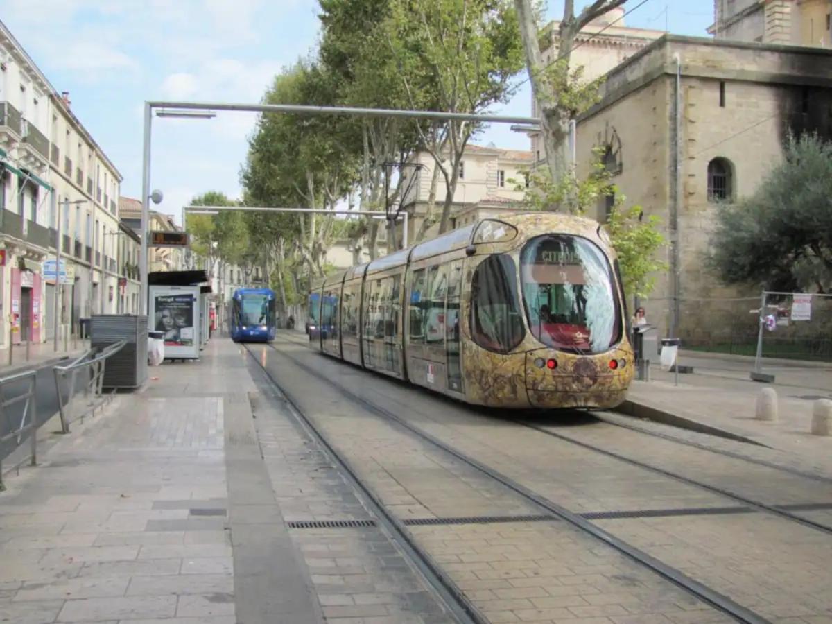 モンペリエMagnifique 2 Pieces - Plein Centre - Tram 1 Minアパートメント エクステリア 写真